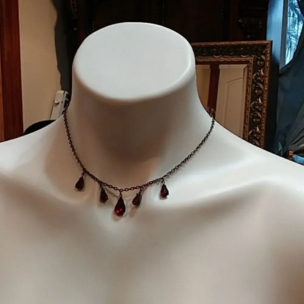 Necklace    - Picture 4 of 9